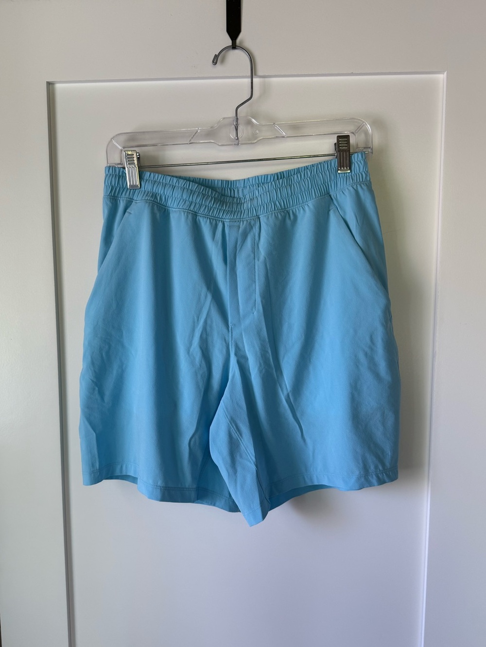 Lululemon Men’s Pace Breaker Lined Short 7” sz Medium in Kayak Blue
